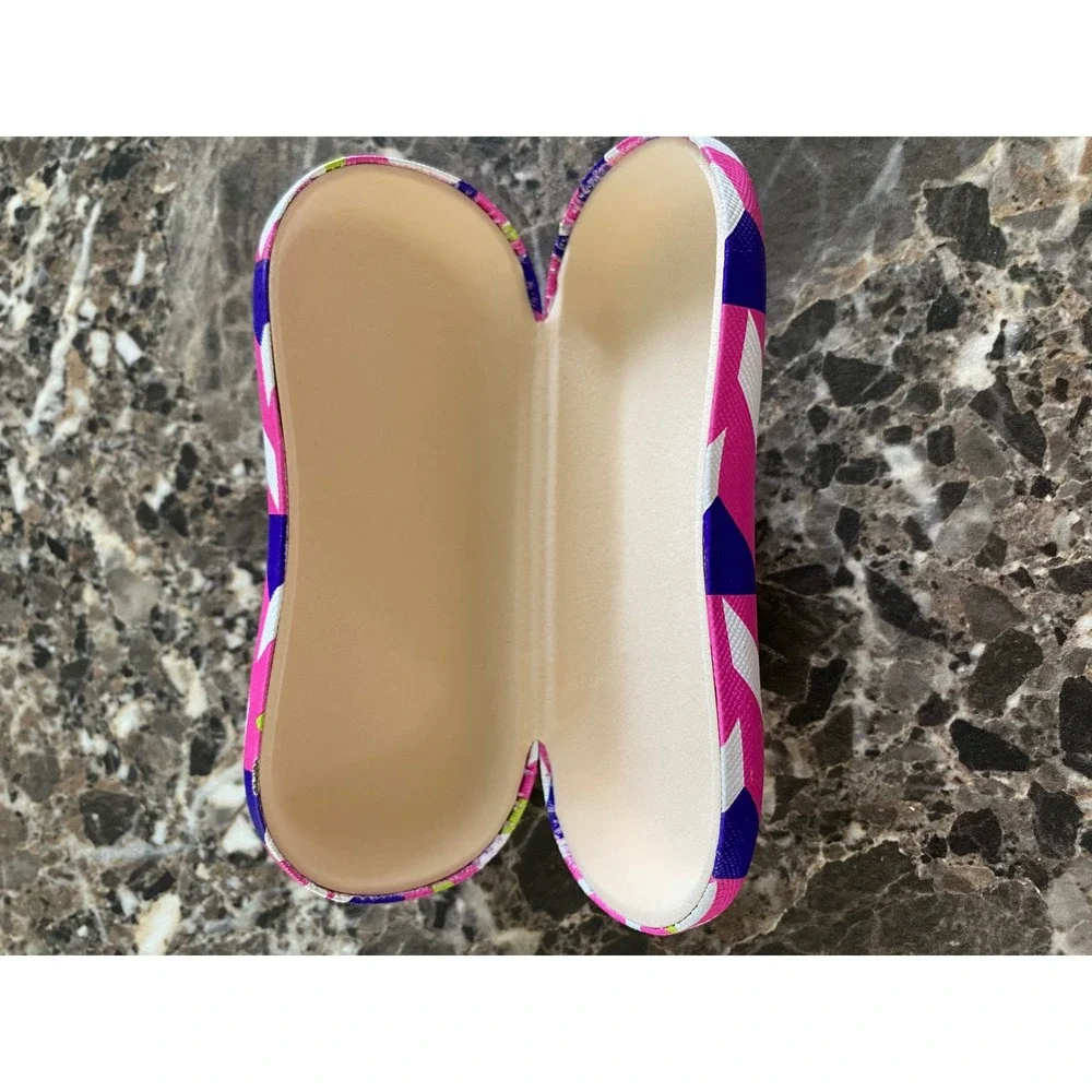 Vera Bradley Hard Clamshell Glasses Case Pink Chevron Geometric Preppy Retro